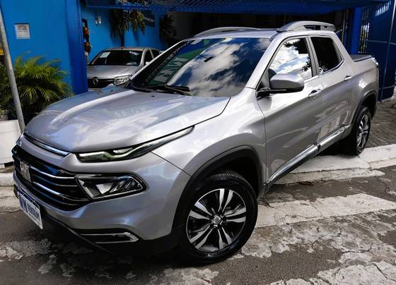 FIAT TORO 1.3 TURBO 270 FLEX FREEDOM AT6 FIAT TORO 1.3 TURBO 270 FLEX FREEDOM AT6